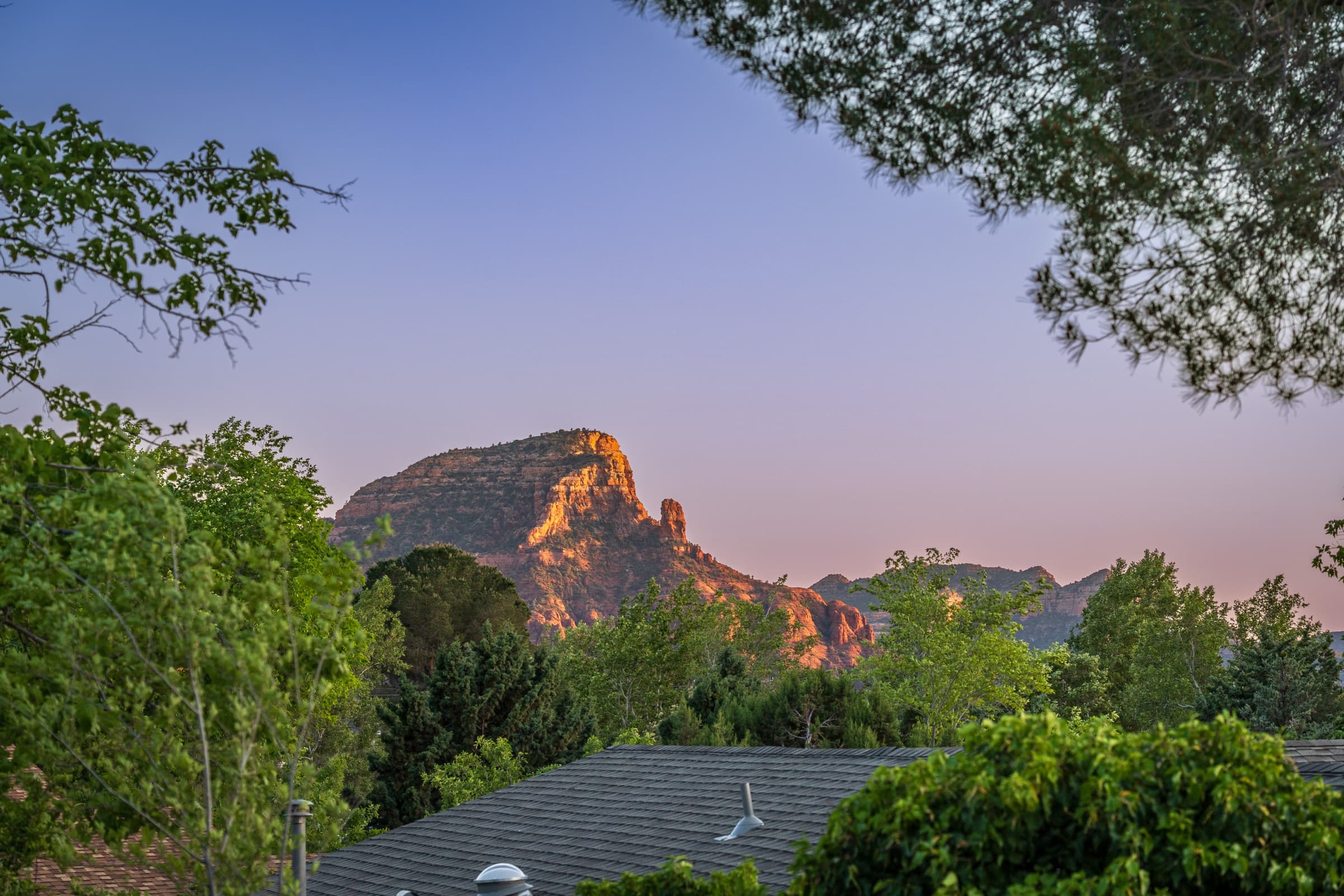 Panoramic Red Rock Retreat